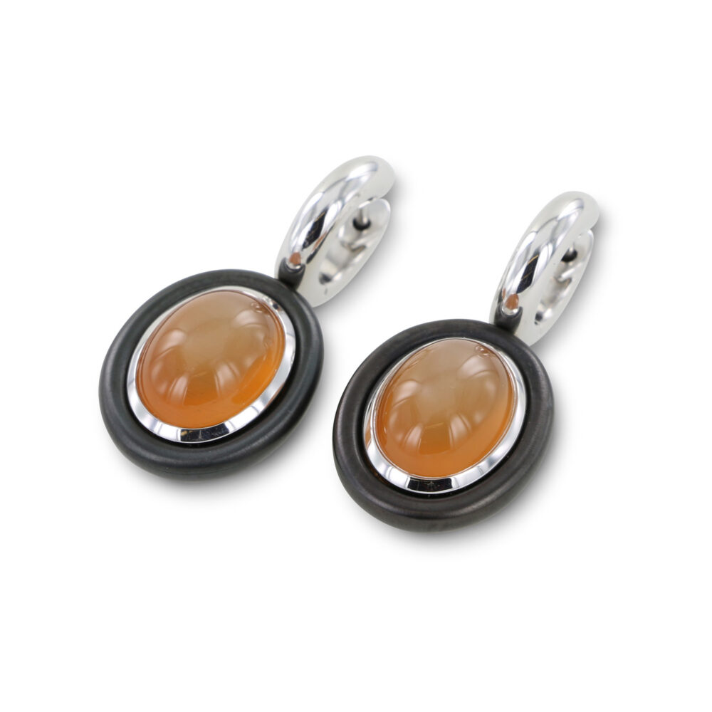 Meister 1881 Collection_Ohrhänger mit Mondstein